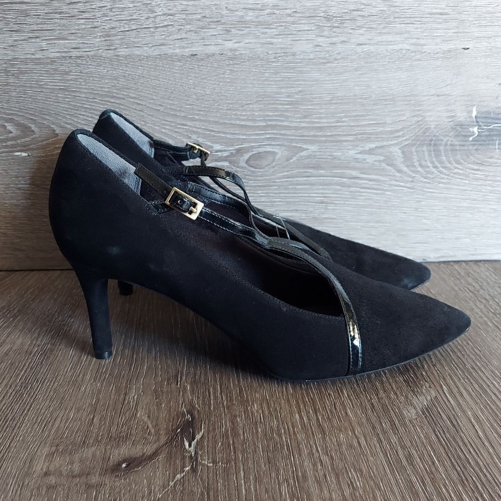 Rockport Total Motion Leather T-Strap Pumps Size 9